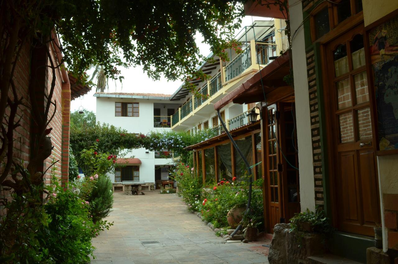 Hostal Pachamama Sucre Eksteriør bilde