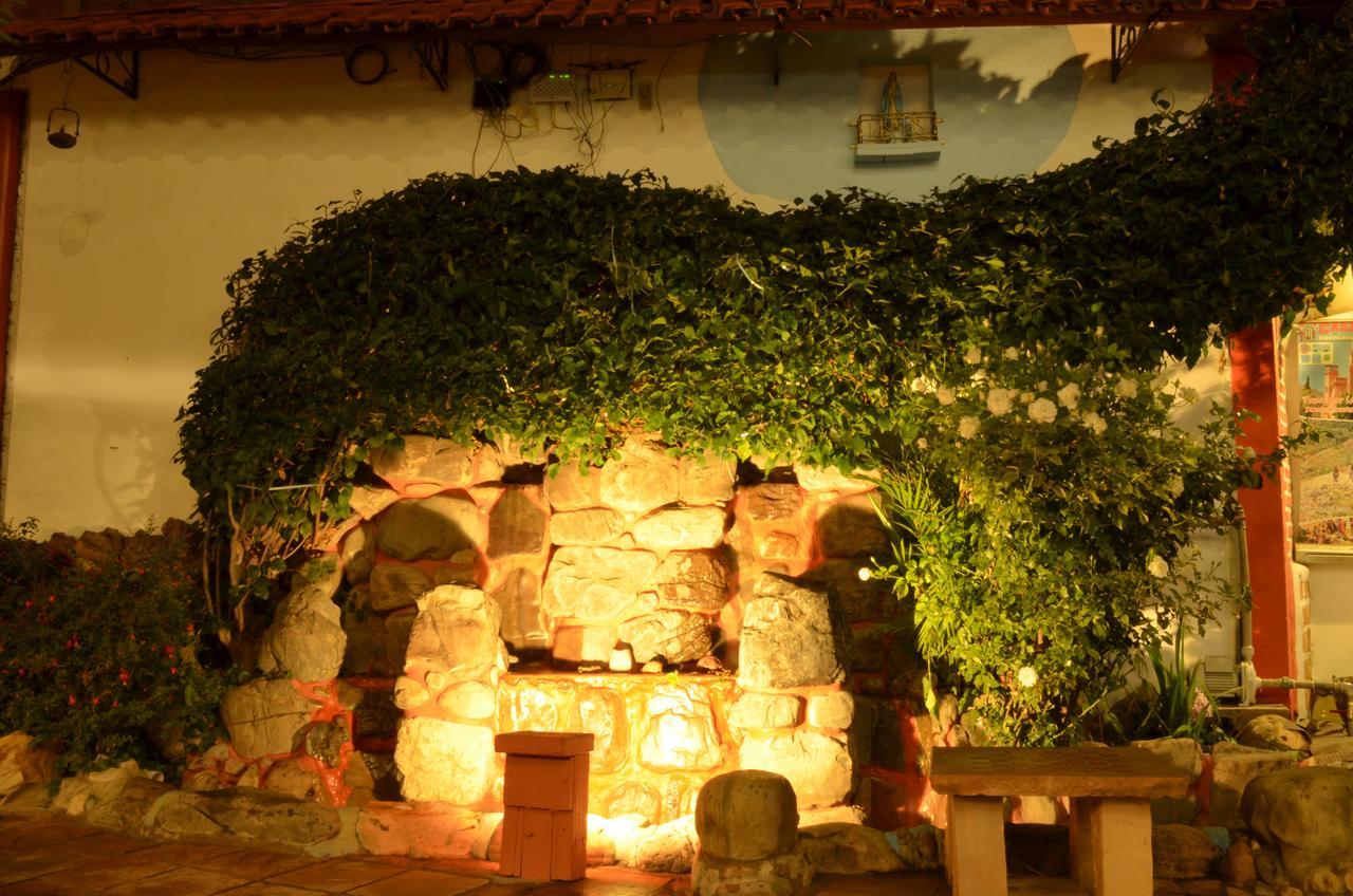 Hostal Pachamama Sucre Eksteriør bilde